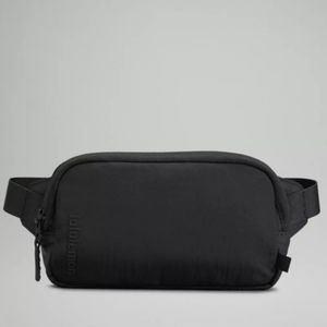 NWT Lululemon Mini Black Belt Bag One Size Women Sling Bag